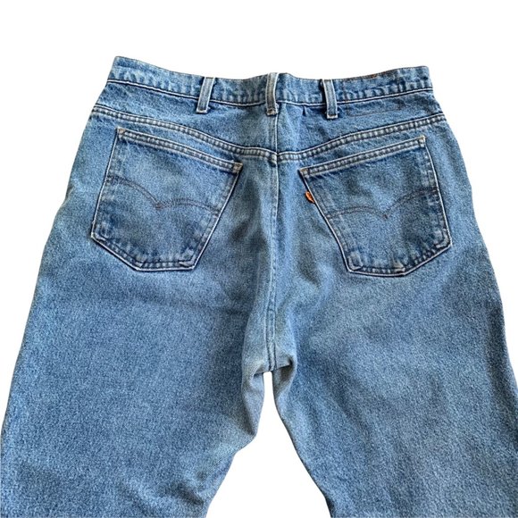Vintage Orange Tab Light Wash Levi's Perfectly Worn In Jeans - Picture 12 of 16